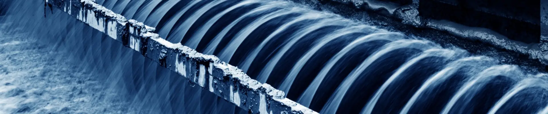 Una foto della fonte di acqua dell'impianto di trattamento delle acque